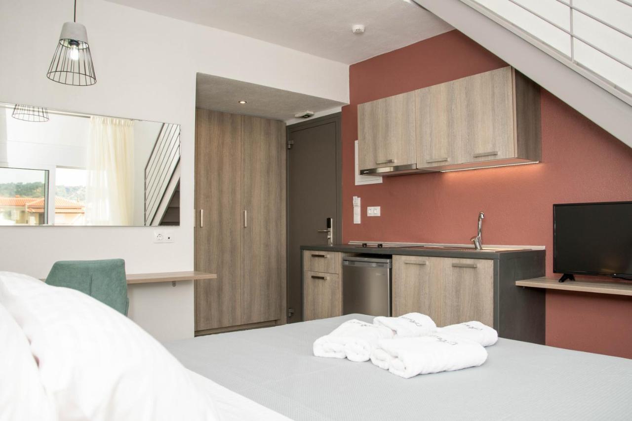 Aelia Luxury Apartments Nikiti  Exterior foto